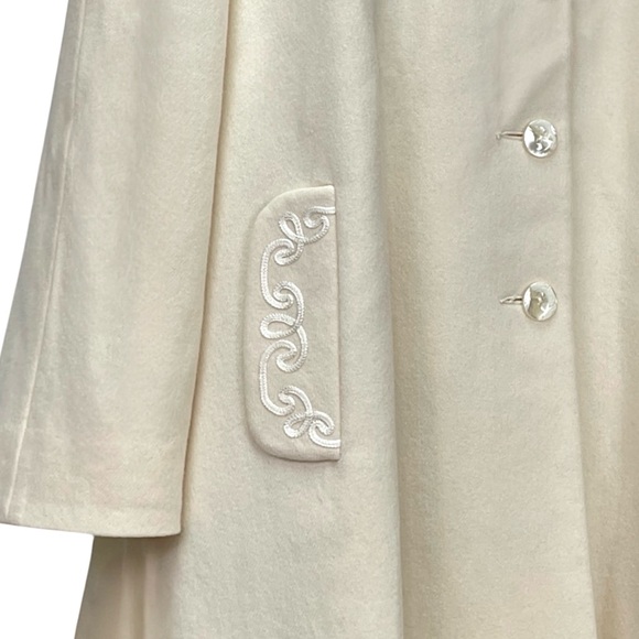 Alorna Vintage 90s Soutache Trim Button Front Ivory Wool Swing Coat - Picture 5 of 10